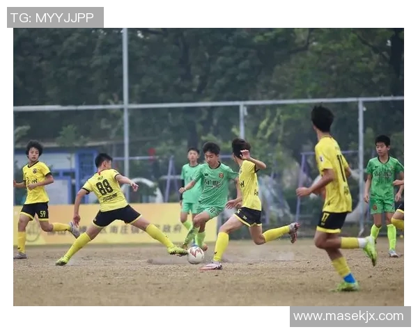 武汉超级球星足球赛精彩回顾 球场上的激情与荣耀再现